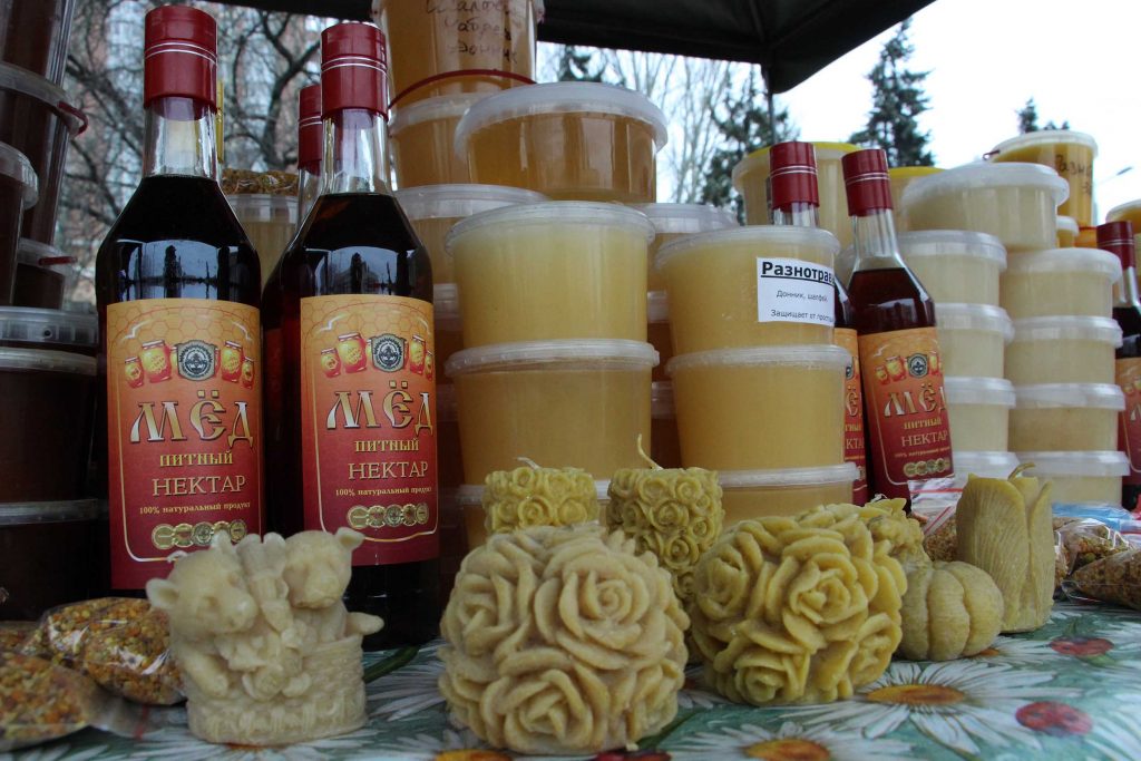 Медовуха владимирская. Питны. Питны. Польские алкогольные напитки. Суздаль медовуха.