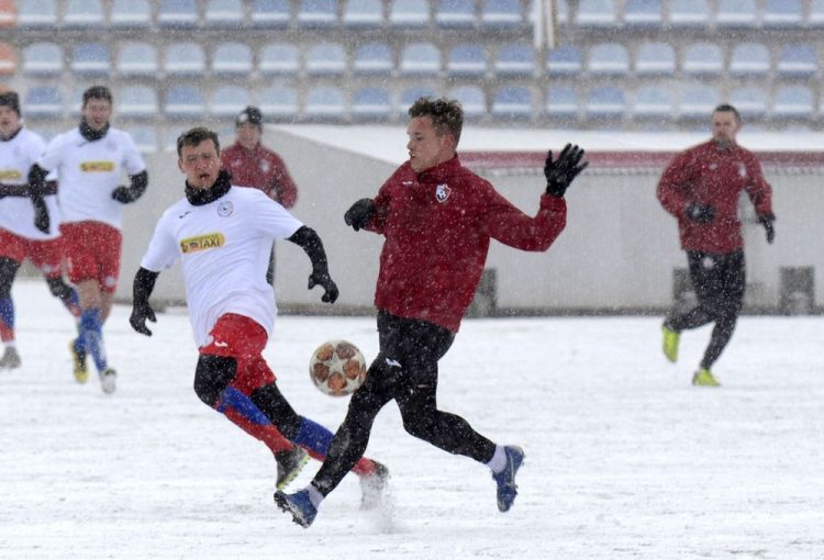 В республиканской Зимке футболисты «Гвардейца» обыграли «Шахтёр»