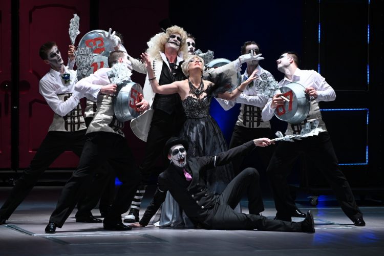 В Донецкой муздраме состоялась премьера спектакля «День мечты» (фото)