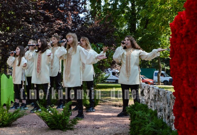 В Донецке масштабно отметили День города и День шахтёра (фото)