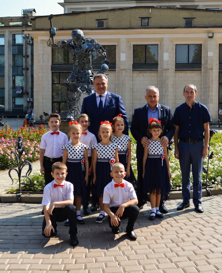 В Донецке масштабно отметили День города и День шахтёра (фото)