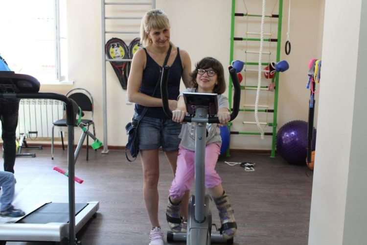 В Ясиноватой открыли спорткомплекс для детей с ограниченными возможностями