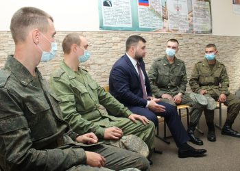 Денис Пушилин встретился с военнослужащими срочной службы первого призыва