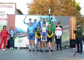 Велоспортсмены ДНР вернулись с медалями из Севастополя