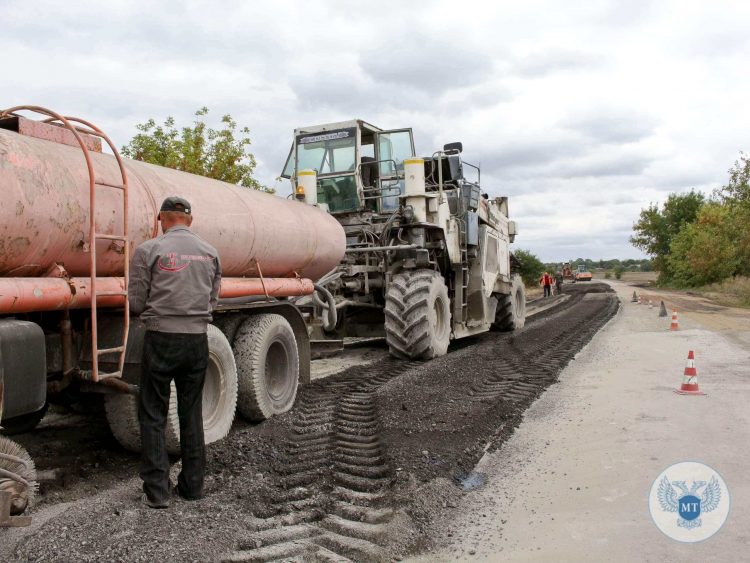Завершён ремонт дороги Великая Новоселовка — Амвросиевка