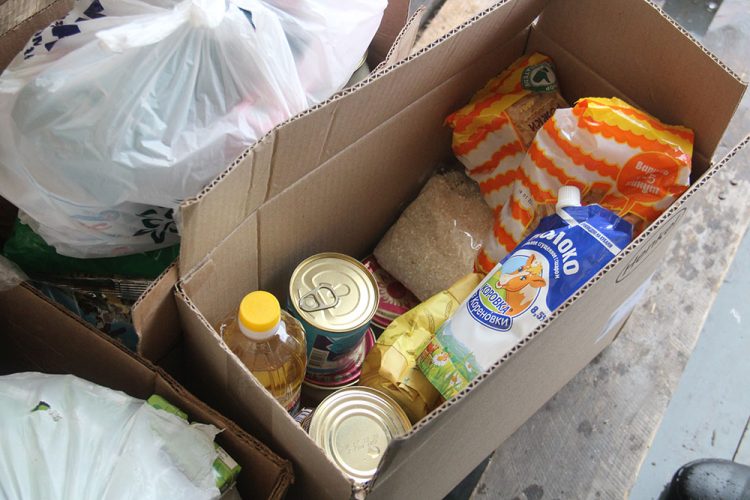 Межведомственный оперативный штаб ДНР обеспечивает жителей освобожденных от окупации ВФУ посёлков всем необходимым (фото +видео)