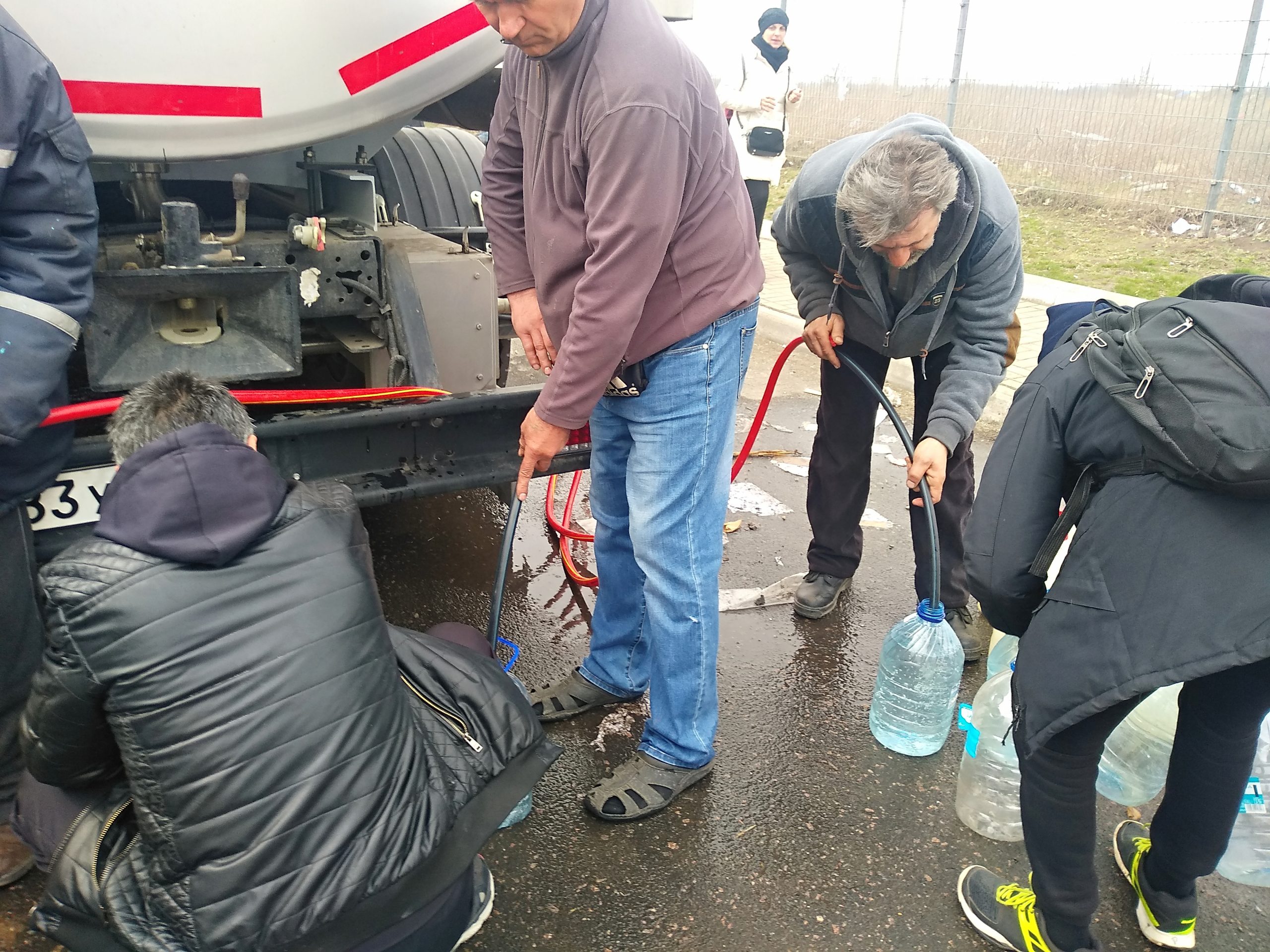 В Володарском восстановлена скважина через которую в Мариуполь будет  поступать питьевая вода | Все о ДНР