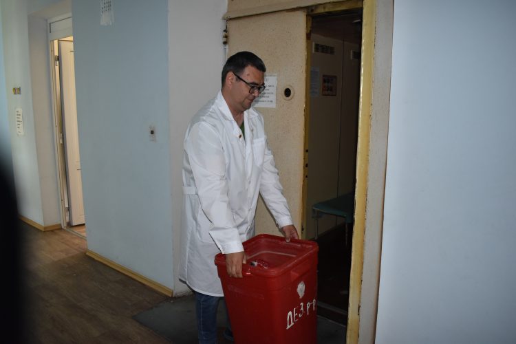 В Донбасс приехали медики-волонтеры из Крыма