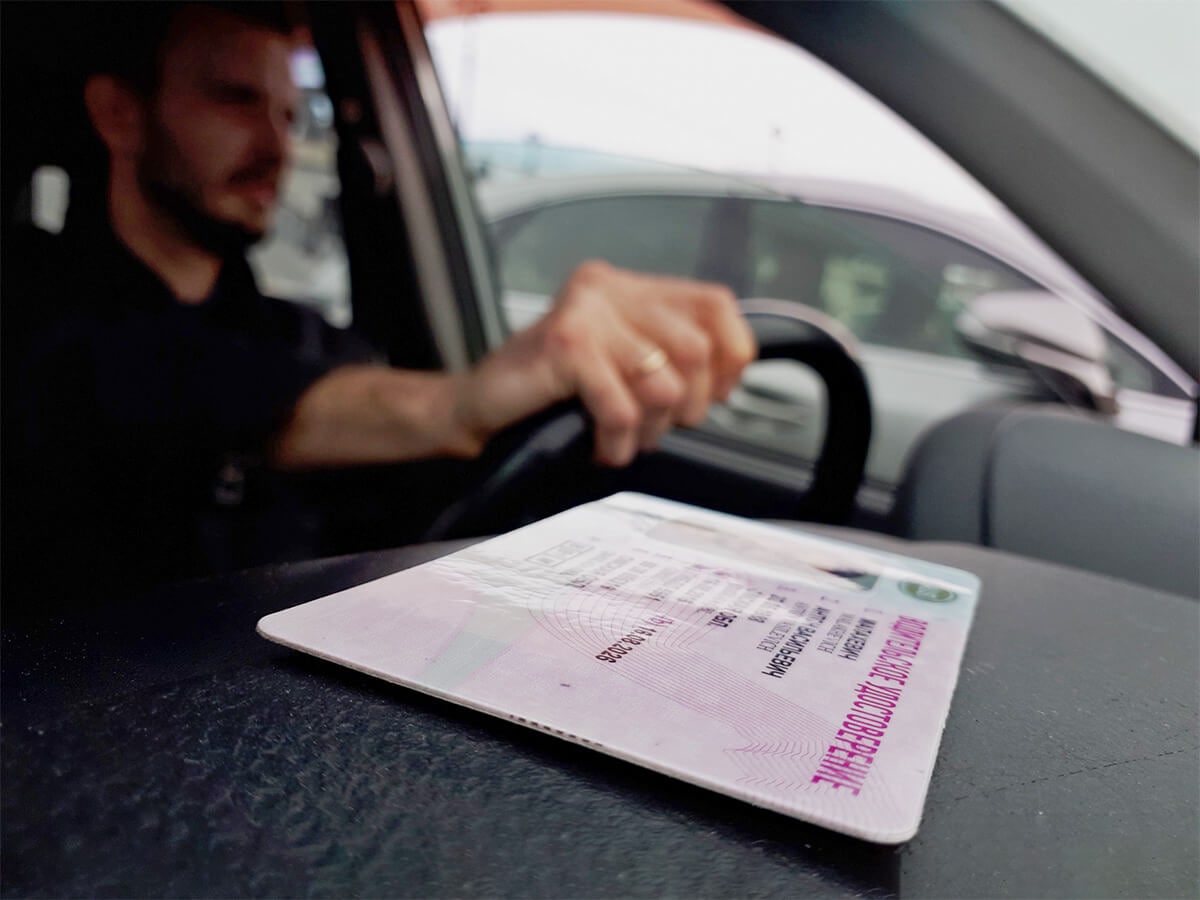 Как восстановить утерянные водительские права в ДНР?