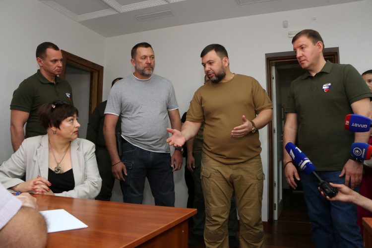 В Донецке открылся первый Центр юридической помощи «Единой России»