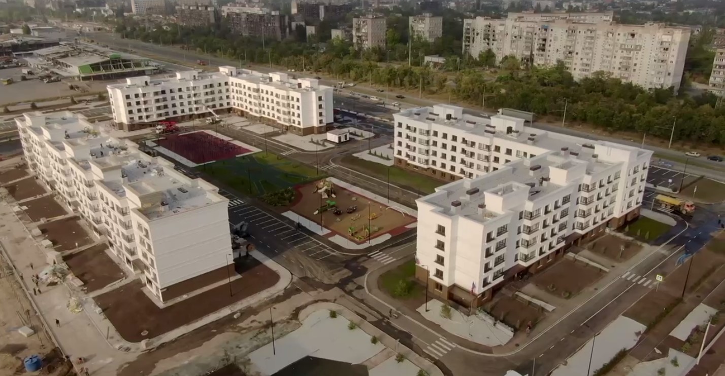 Новый жилой комплекс в Мариуполе с высоты птичьего полета (видео)
