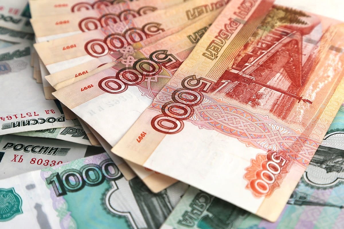 Как в ДНР получить школьные выплаты 10 тысяч рублей?