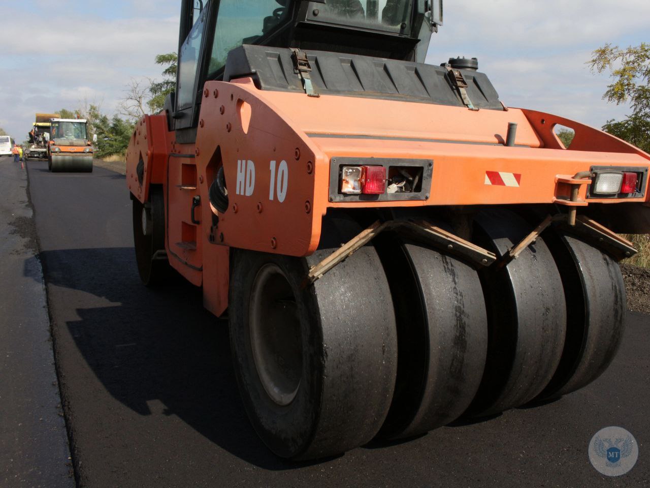 Продолжается ремонт автомобильной дороги «Донецк – Новоазовск – Седово»