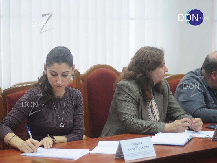 В ДНР будут готовить медиков, инженеров и специалистов космической отрасли в профильных школьных классах