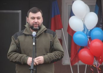 Десять семей в Волновахе получили ключи от новых квартир