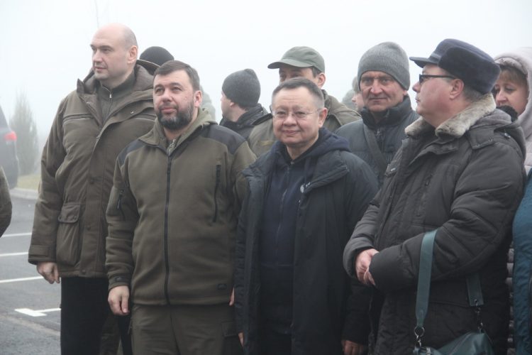 Десять семей в Волновахе получили ключи от новых квартир