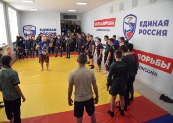 В Макеевке открылась Школа борьбы Джеффа Монсона