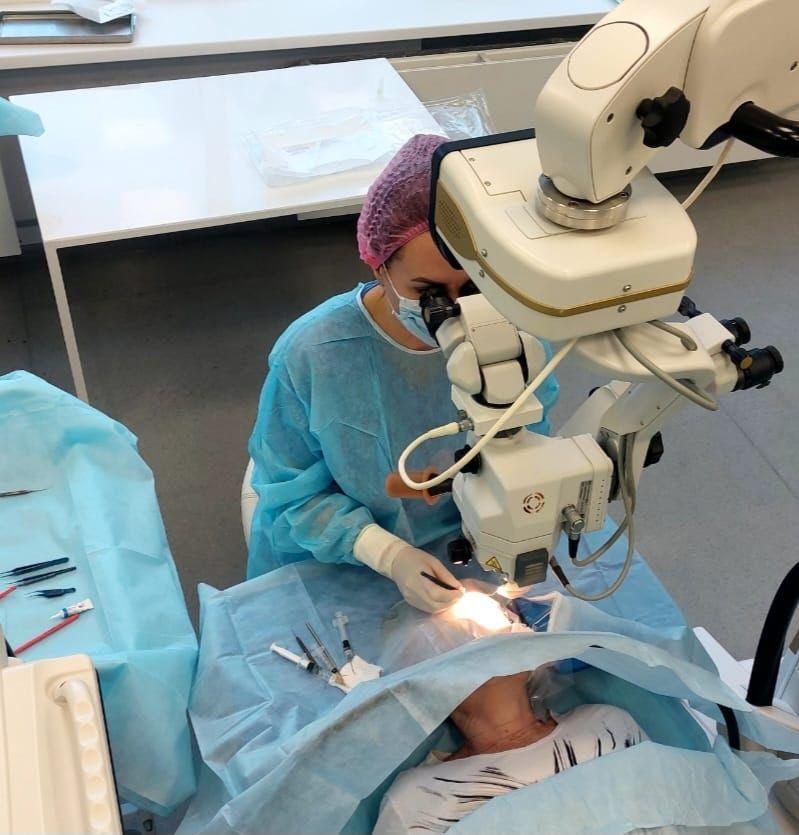 Врачи НМИЦ глазных болезней им. Гельмгольца за две недели в ДНР ...