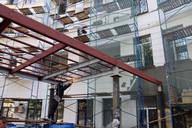 Восстановление Республиканского центра травматологии в Донецке близится к завершению