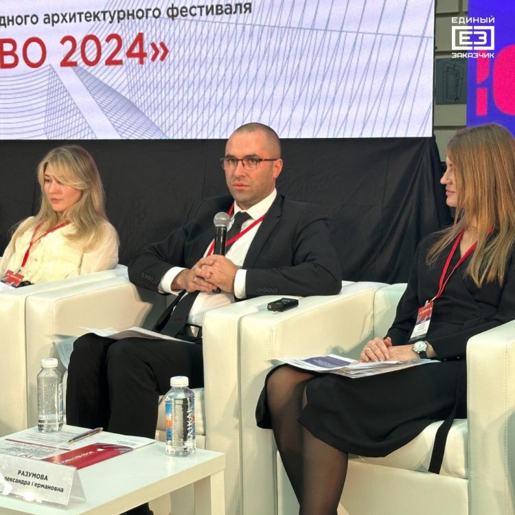 На архитектурном фестивале «Зодчество 2024» рассказали о восстановлении Донбасса и Новороссии