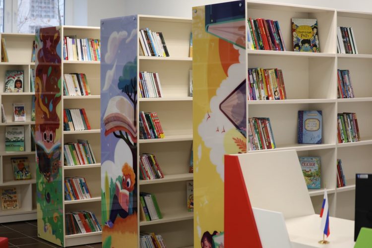 В Енакиево открылась пятая в ДНР модельная библиотека