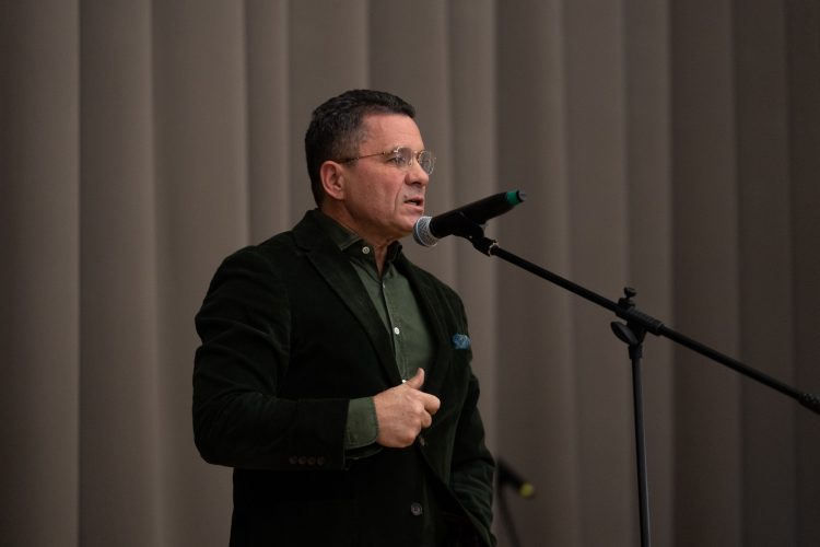 Фонд «Защитники Отечества» представил третий сборник произведений героев СВО