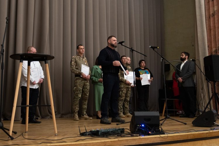 Фонд «Защитники Отечества» представил третий сборник произведений героев СВО