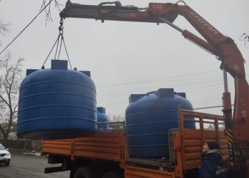 Пять емкостей с водой установят сегодня в Петровском районе Донецка, ещё одну — в Кировском районе