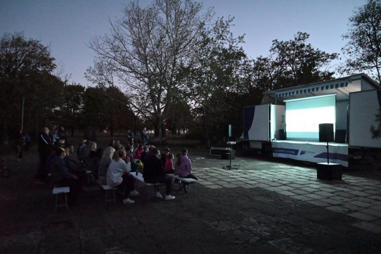 За два года более пяти тысяч зрителей посетили автоклубы в ДНР