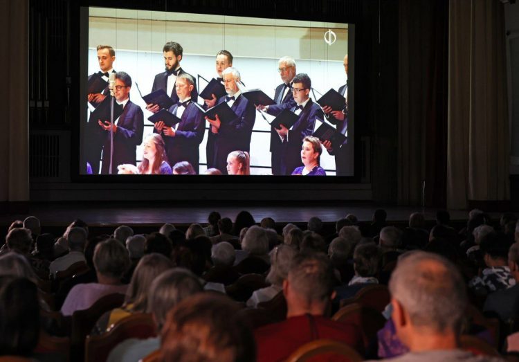 За два года более пяти тысяч зрителей посетили автоклубы в ДНР