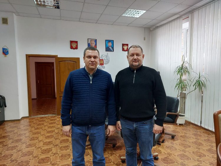 Выпускники «Лидеров России» создадут умную кибершколу в Донецке