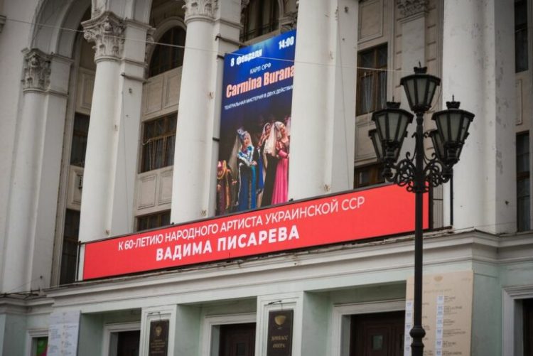 Глава ДНР вручил государственные награды Вадиму Писареву и Евгению Денисенко