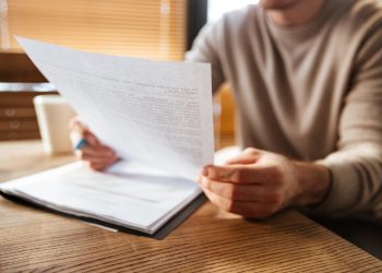 В России изменились правила заключения социального контракта