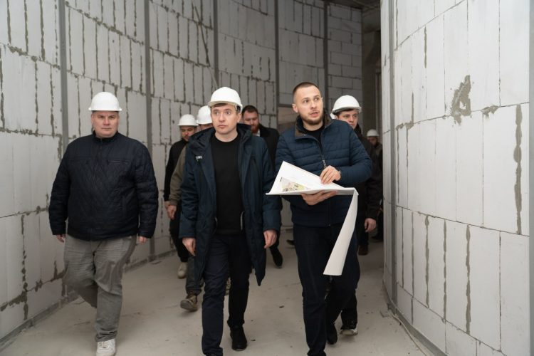 В ДНР строят один из самых крупных молодёжных центров в России