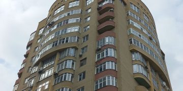 многоквартирный дом в Донецке