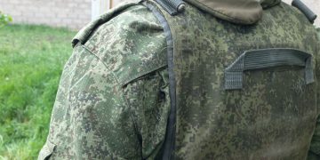 военнослужащий в форме