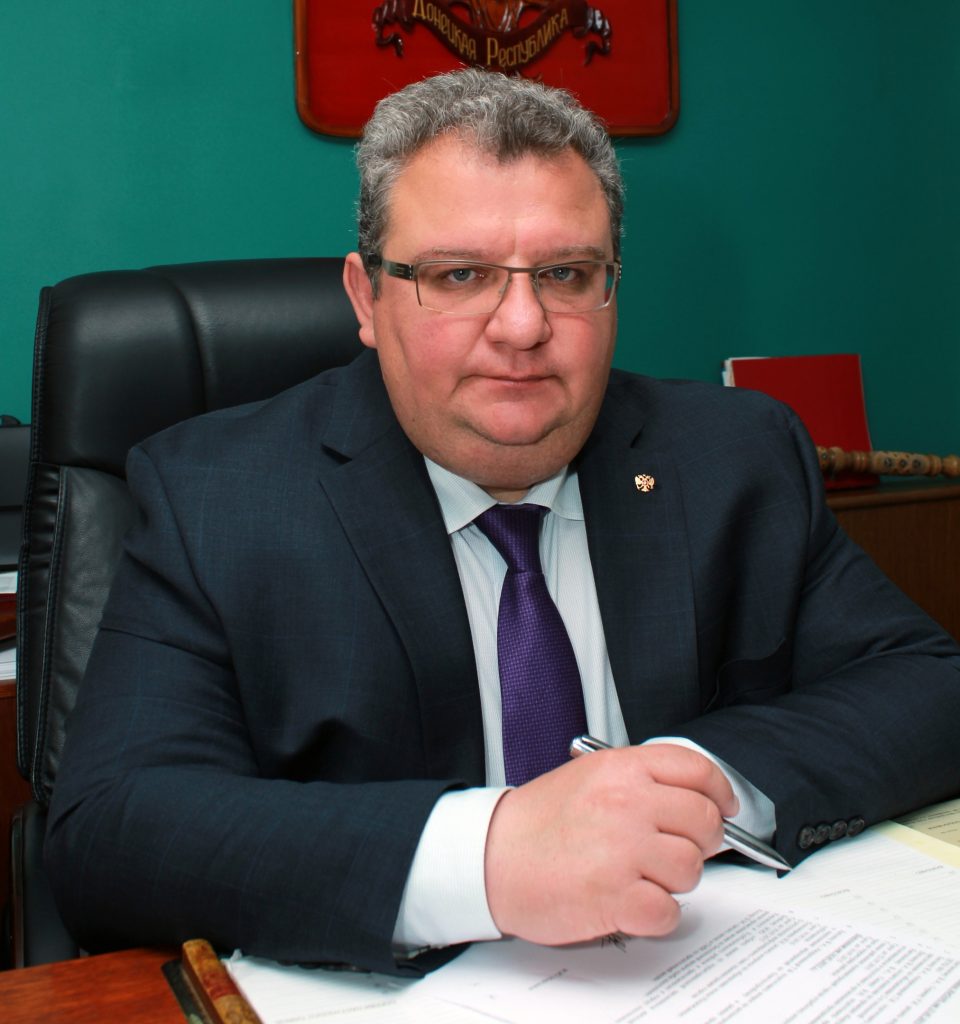 глава округа Енакиево Игорь Мартынов