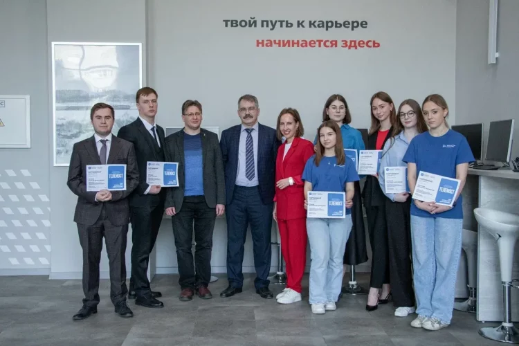 Донецкий вуз принял участие в телемосте о мерах господдержки технологического суверенитета транспортной отрасли