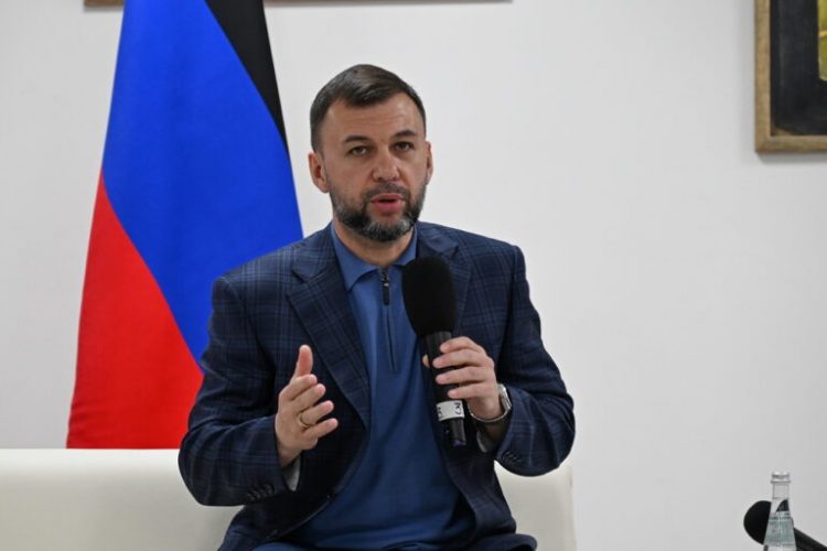 Глава ДНР провел общереспубликанское родительское собрание