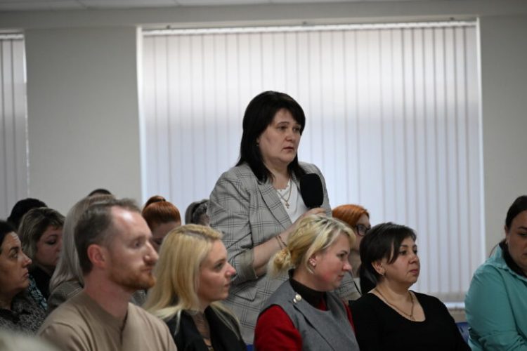 Глава ДНР провел общереспубликанское родительское собрание