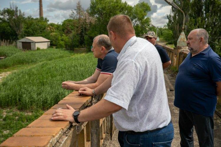 В Мариуполе продолжается строительство нового водовода между Старокрымским и Павлопольским водохранилищами