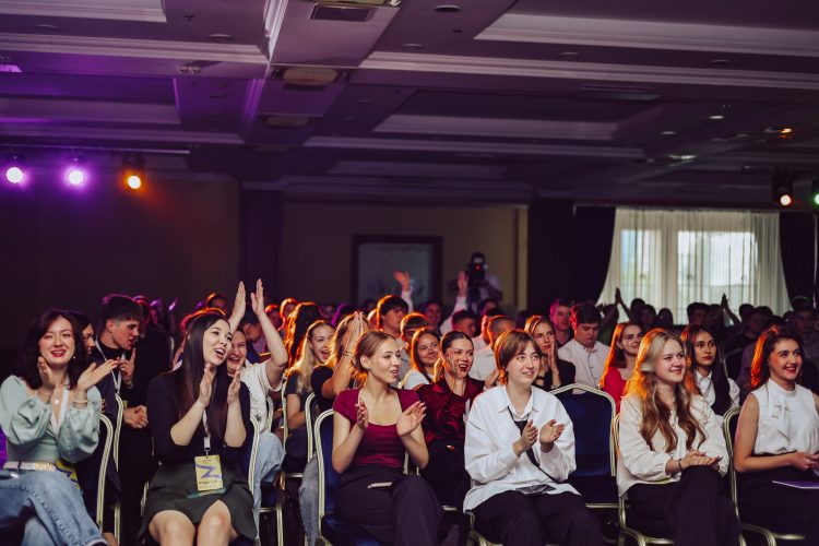 Семь победителей «Росмолодёжь.Гранты» из ДНР получат 3,8 млн рублей на реализацию проектов