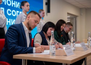 В ДНР стартовали два новых проекта для молодежи «Первая работа» и «Донбасс.Карьера»