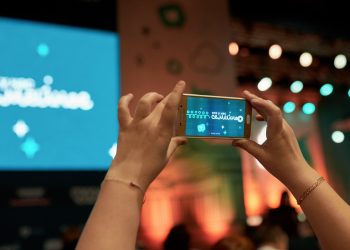 Более 100 тысяч семей подали заявки на участие в конкурсе «Это у нас семейное»