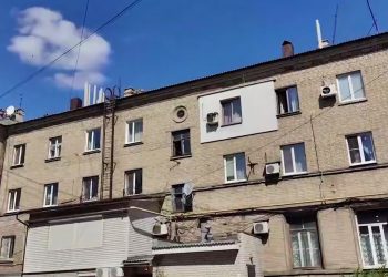 Глава ДНР лично проверил ход восстановления домов в Киевском районе Донецка