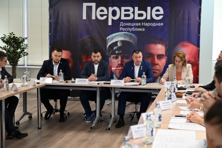 В ДНР появятся новые центры для участников молодежной организации «Движение Первых»