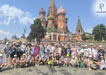 Почти 1 500 школьников из ДНР и ЛНР побывали в Москве по программе «Культурная карта 4+85»