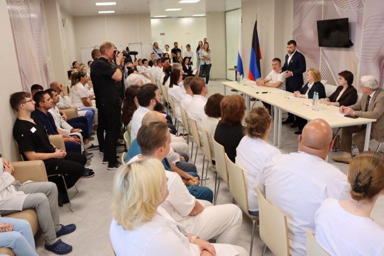 В Мариуполе продолжается строительство многопрофильного медцентра ФМБА