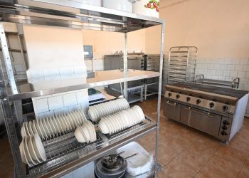 Школа №85 в Донецке впервые за три с половиной года возобновляет очное обучение