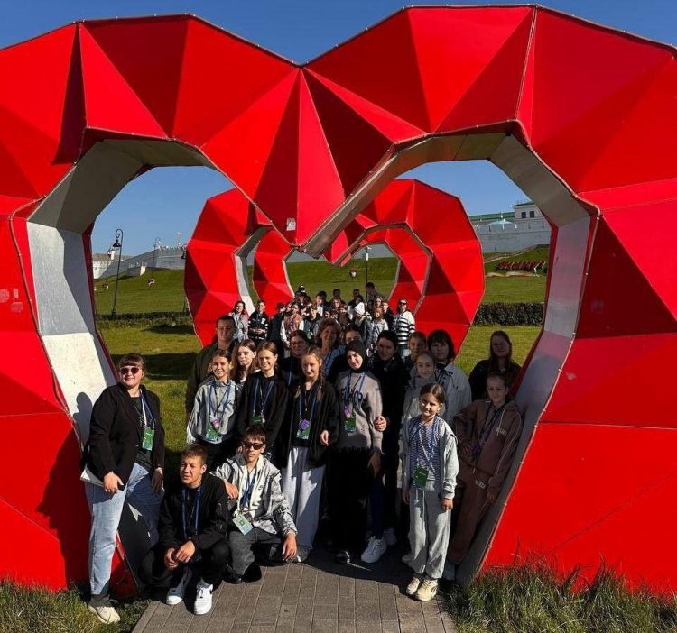 Более 600 школьников из воссоединённых регионов посетили Казань по программе «Культурная карта 4+85»